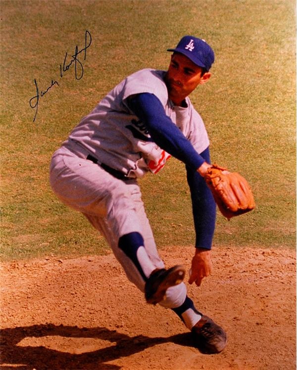 Baseball Autographs - Sandy Koufax Signed 16x20 Dodgers Baseball Photo
