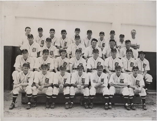 - 1937 Detroit Tigers Team Photo from SFX Archives