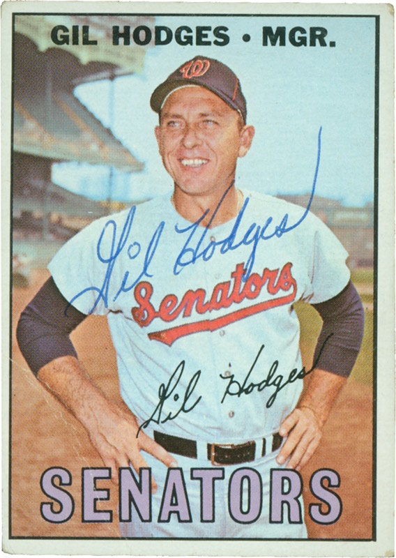 Baseball Autographs - 1967 Gil Hodges Signed Topps Baseball Card