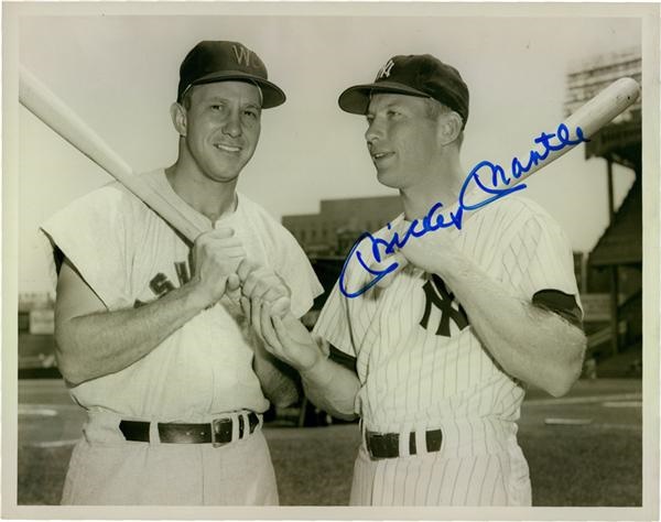 Baseball Autographs - Mickey Mantle Signed Photo