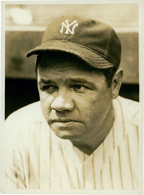 - BABE RUTH (1895-1948) : Exceptional photograph, 1932