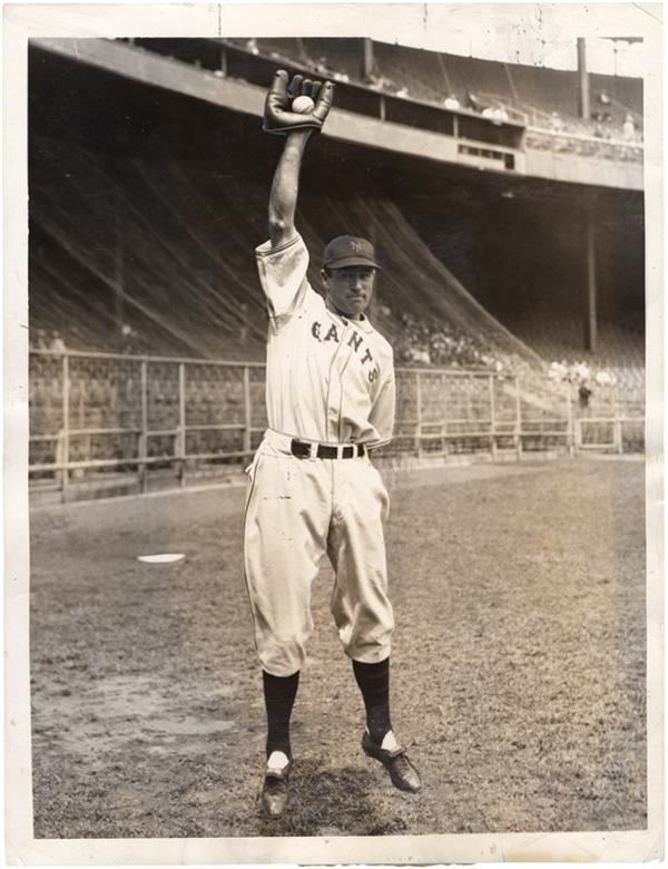 - LEFTY O'DOUL (1897-1969) : World Series, 1933