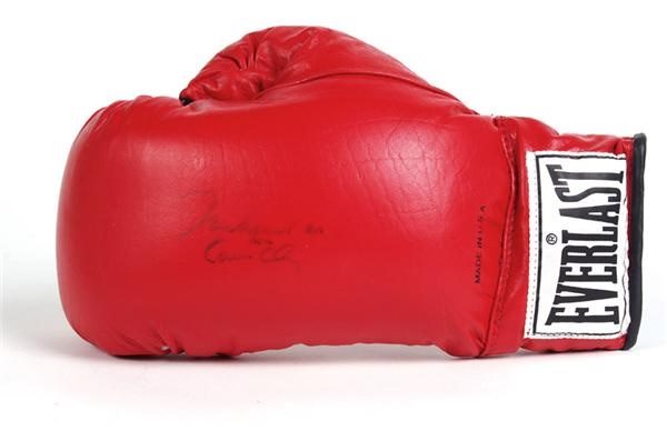 Muhammad Ali & Boxing - Muhammad Ali AKA Cassius Clay Signed Glove