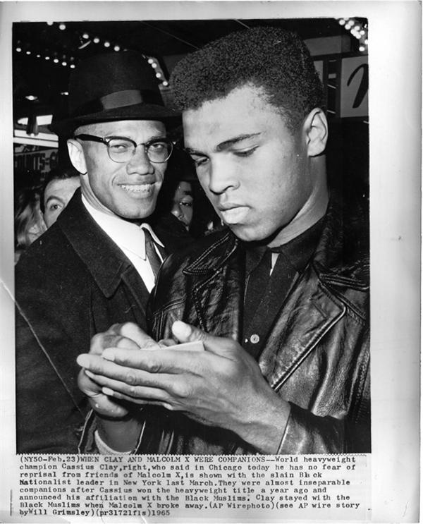 Muhammad Ali & Boxing - CASSIUS CLAY & MALCOLM X
Civil Rights, 1965