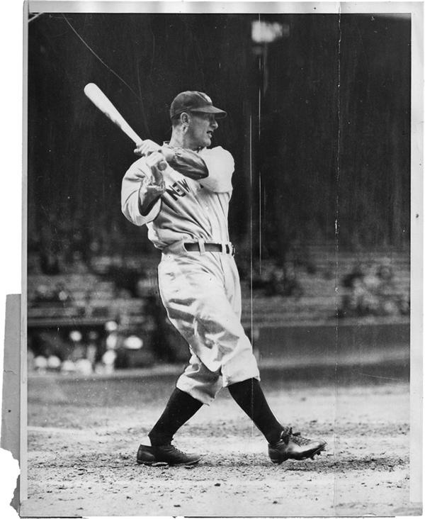 - LOU GEHRIG (1903-1941)<br>Historic Feat, 1932