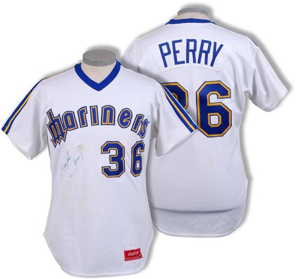 Baseball Equipment - 1982 Gaylord Perry Signed Game Used Mariners Jersey