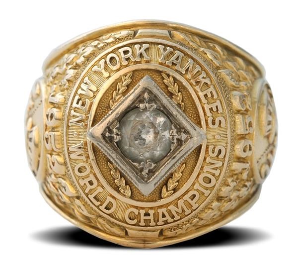 - 1952 New York Yankees World Series Ring