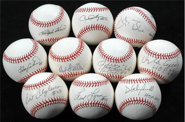 - Single Signed Baseballs Collection (75)