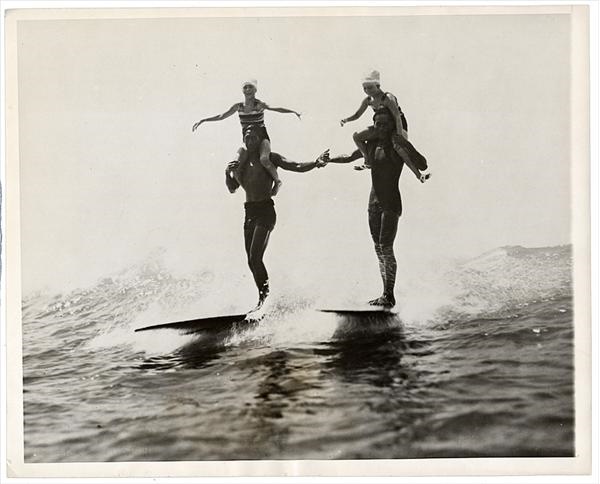 - 1929 Duke Kahanamoku and His Brother Surfing