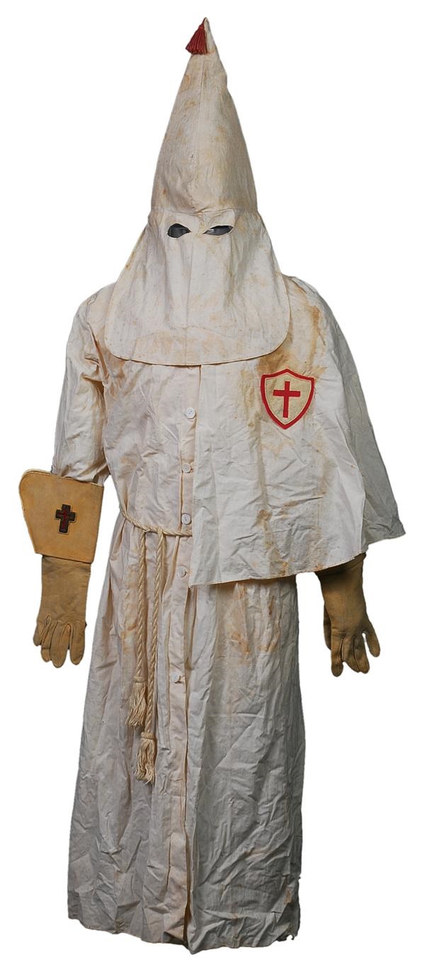 - 1920s Ku Klux Klan Complete Outfit