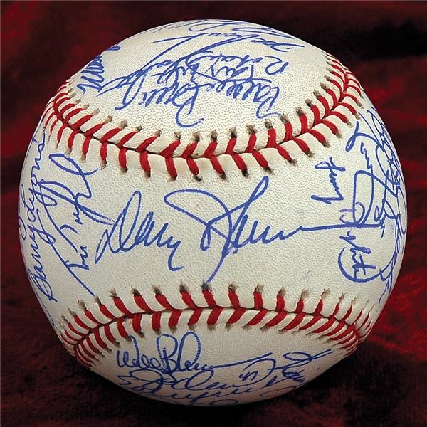 Baseball Autographs - 1986 New York Mets Team Signed World Series Baseball