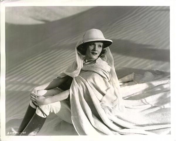 - Marlene Dietrich by Kenneth Alexander (1938)
