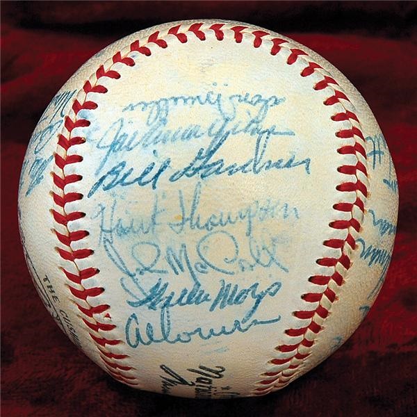 Baseball Autographs - 1955 New York Giants Team Signed Baseball
