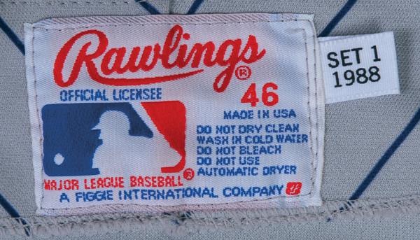 Baseball Equipment - 1988 Frank Viola Minnesota Twins Game Used Jersey
