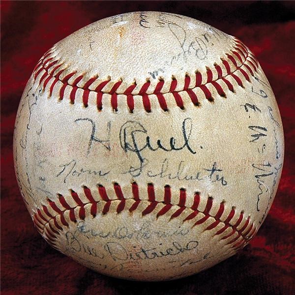 Baseball Autographs - Early 40's White Sox Baseball