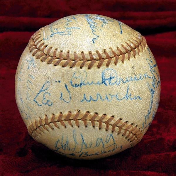 Baseball Autographs - 1944 Brooklyn Dodgers Team Signed Baseball