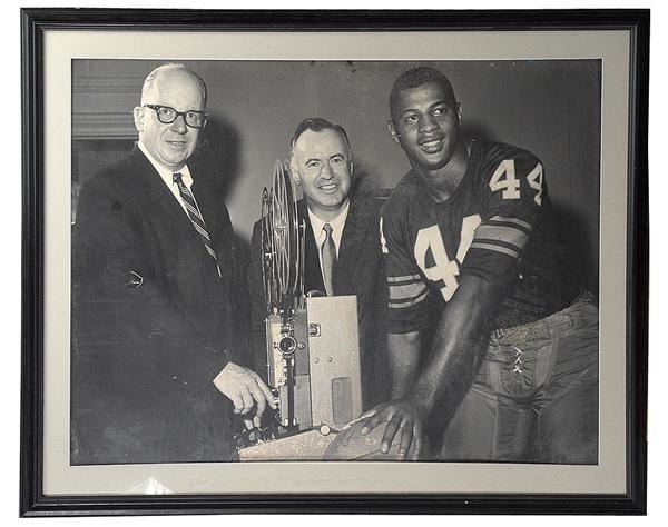 - Circa 1960 Large Ernie Davis Syracuse Photograph