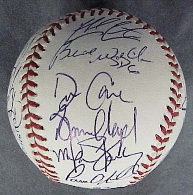 NY Yankees, Giants & Mets - 1996 New York Yankees Team Signed Baseball