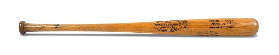 Baseball Autographs - Mickey Mantle Signed Bat