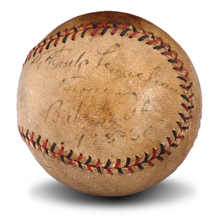 Baseball Autographs - Babe Ruth Single Signed Baseball