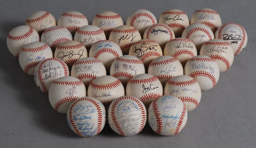 Baseball Autographs - Autographed Baseball Collection (85+)