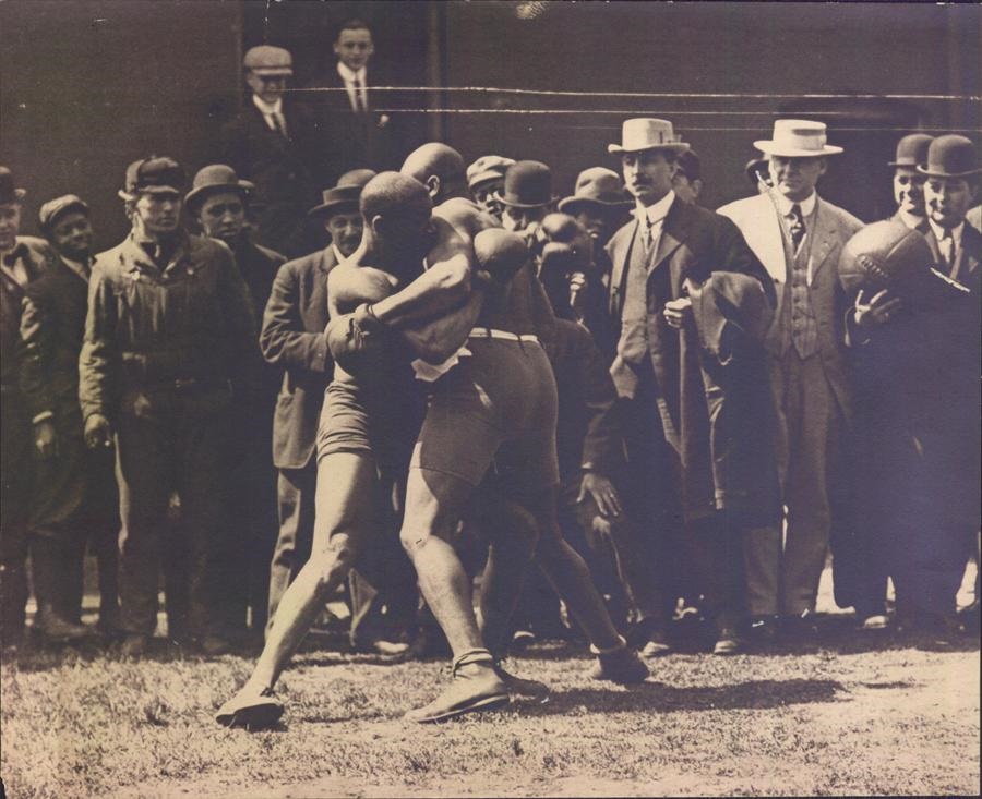 Muhammad Ali & Boxing - Jack Johnson 1910