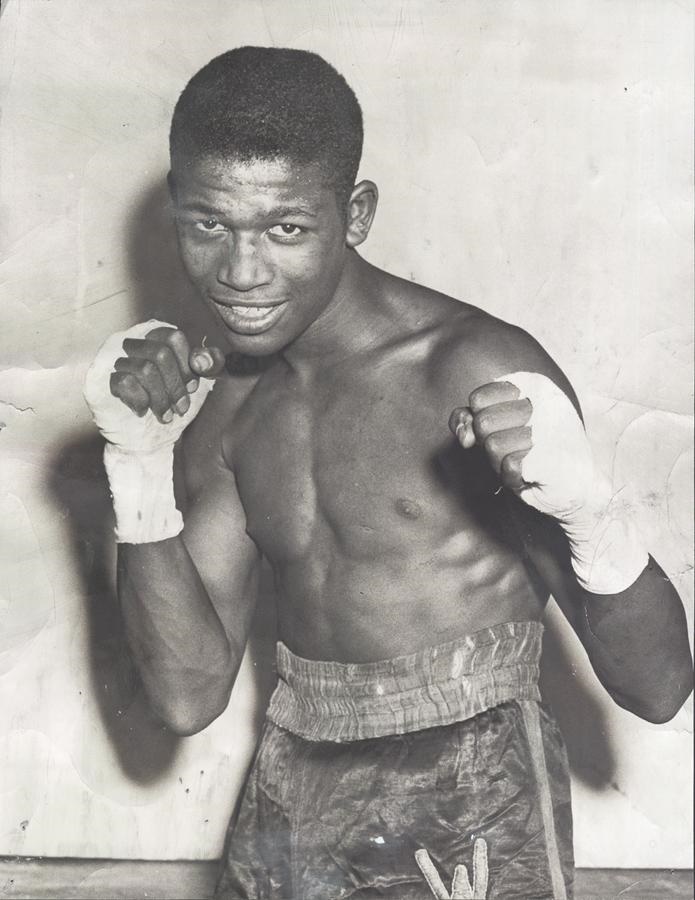 Muhammad Ali & Boxing - Sugar Ray Robinson 1939 Golden Gloves