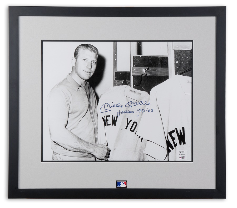 Baseball Autographs - Mickey Mantle Autographed Locker Room Photo