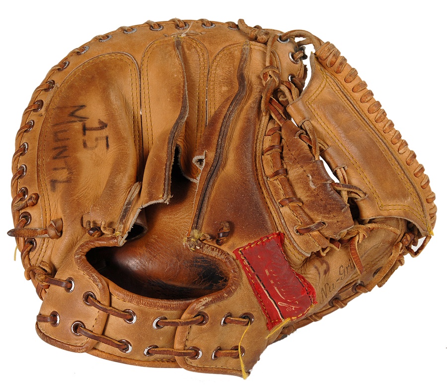 NY Yankees, Giants & Mets - 1969 Thurman Munson Game Used Rookie Glove