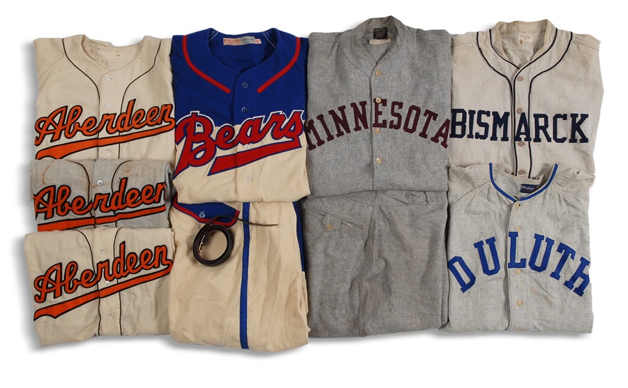 - Early Minor League and Interesting Flannels (7)