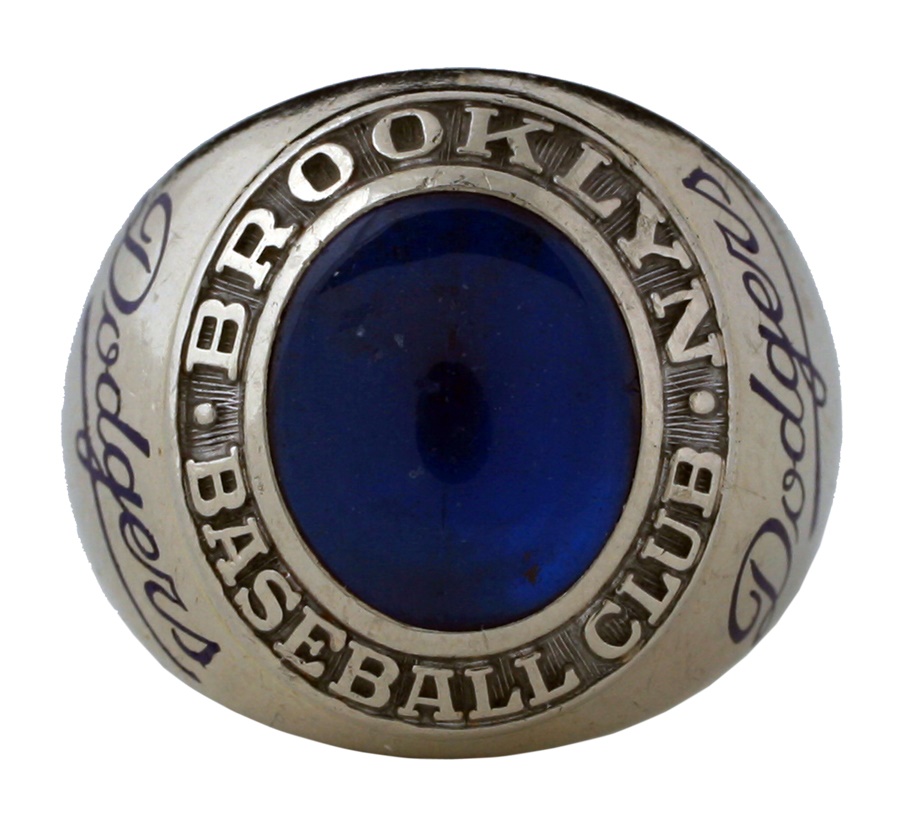 - Brooklyn Dodgers Team Ring