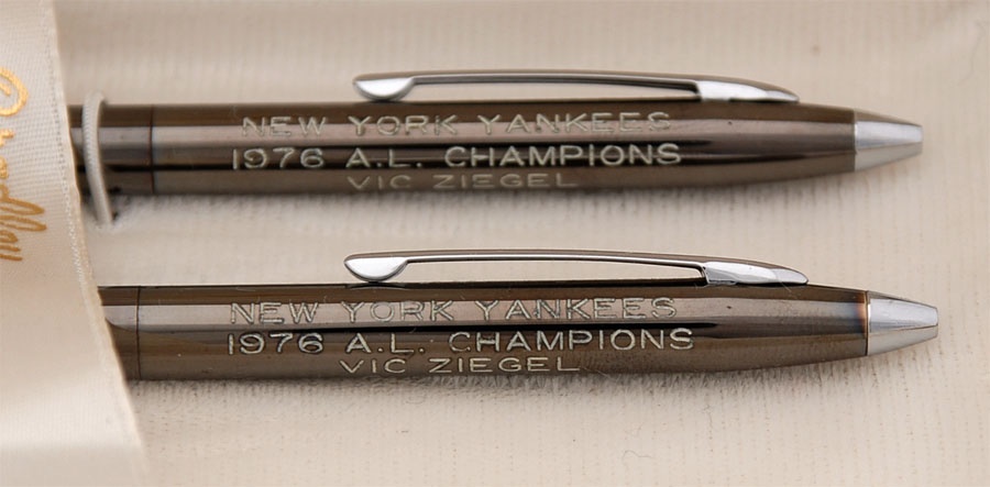 - 1976 A.L. Champion New York Yankees Pen and Pencil Set