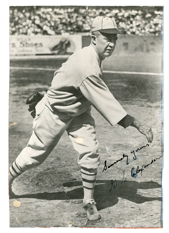 Baseball Autographs - Grover Cleveland Alexander Signed Photograph