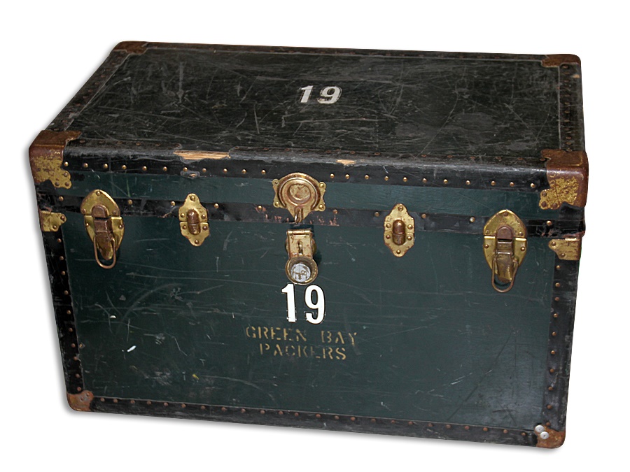 - 1950s Green Bay Packers Equipment Trunk