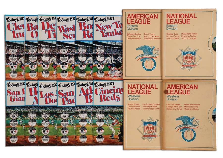- Complete Set of 1971 MLB Stamp Books