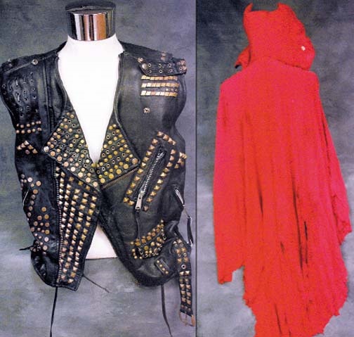 Gene Simmons KISS Vest And Cape (2)