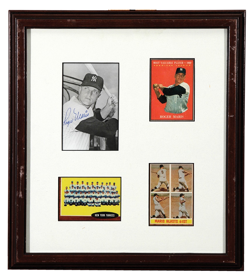 Baseball Autographs - Roger Maris Signed Postcard Display