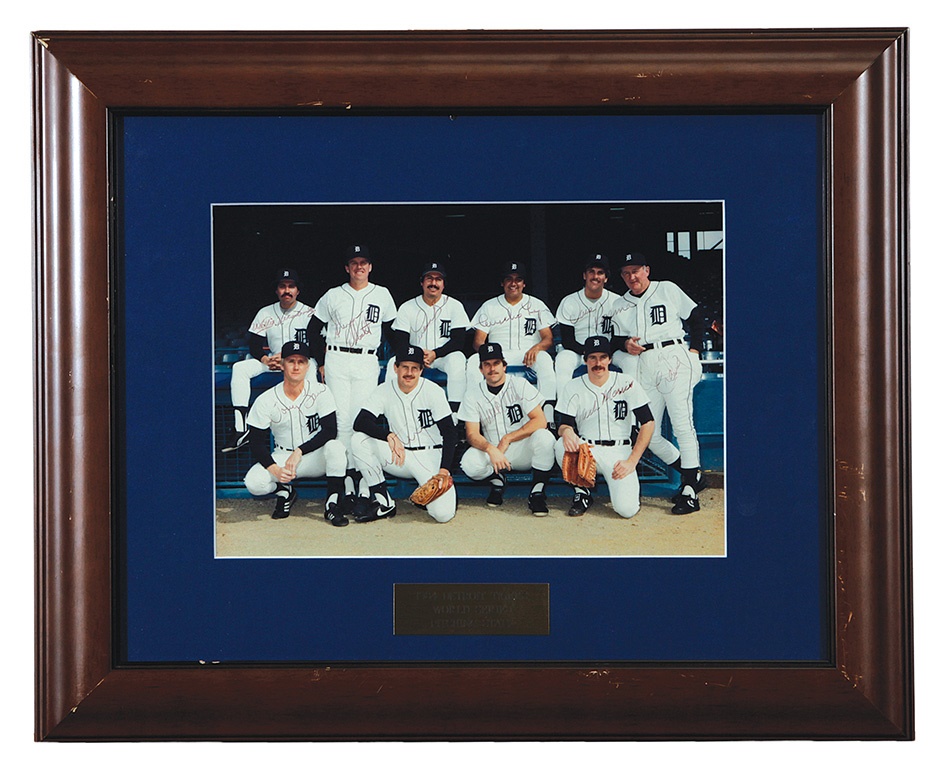Baseball Autographs - World Champion 1984 Detroit Tigers Pitching Staff Signed Photo