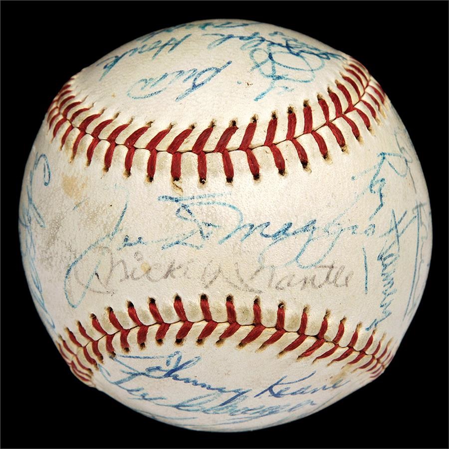 NY Yankees, Giants & Mets - 1962 World Champion New York Yankees Team Signed Baseball