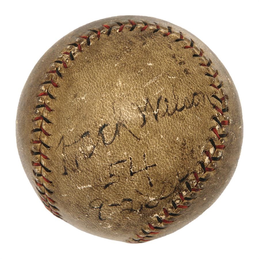 Baseball Autographs - 1930 Hack Wilson Single Signed 54th Homerun Baseball