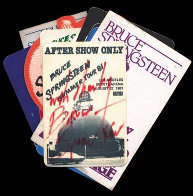 Bruce Springsteen - Bruce Springsteen 28 Different Backstage Passes (1 Autograph)