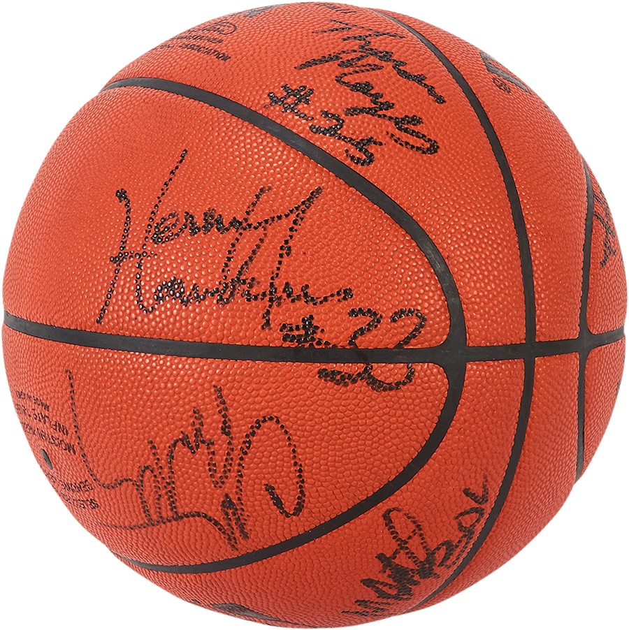 1991-92 Philadelpha 76'ers Team Signed Basketball