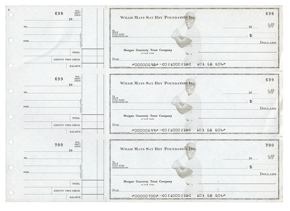 Baseball Autographs - Willie Mays Unsigned Bank Checks with Pictures (101)
