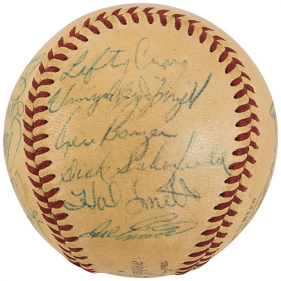 Baseball Autographs - Ty Cobb Signed Baseball