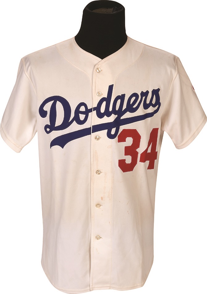 Baseball Equipment - 1981 Fernando Valenzuela Los Angeles Dodgers Rookie Home Jersey