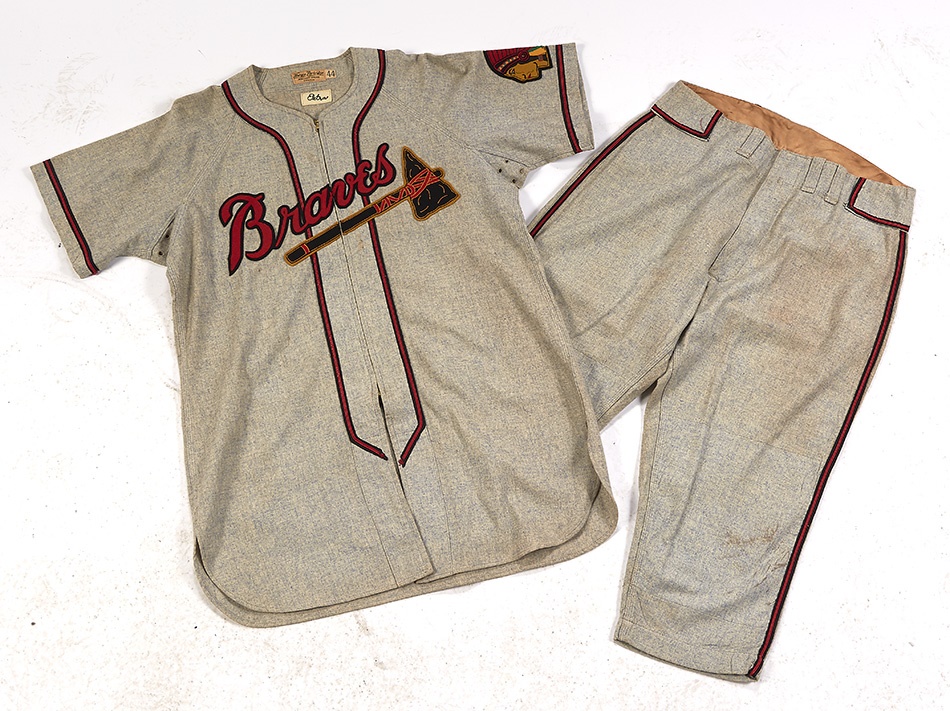 Baseball Equipment - 1950 Boston Braves Complete Road Uniform