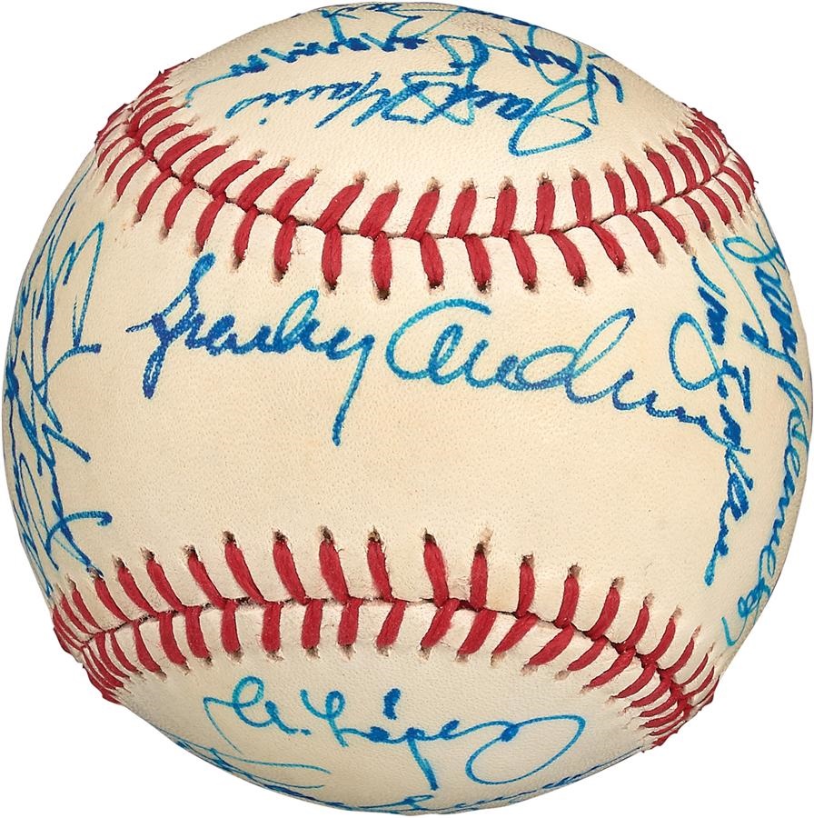 Baseball Autographs - 1984 World Champion Detroit Tigers Team Signed Baseball