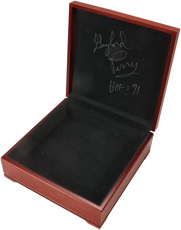 - Gaylord Perry Baseball Hall of Fame Presentational Wooden Display Box