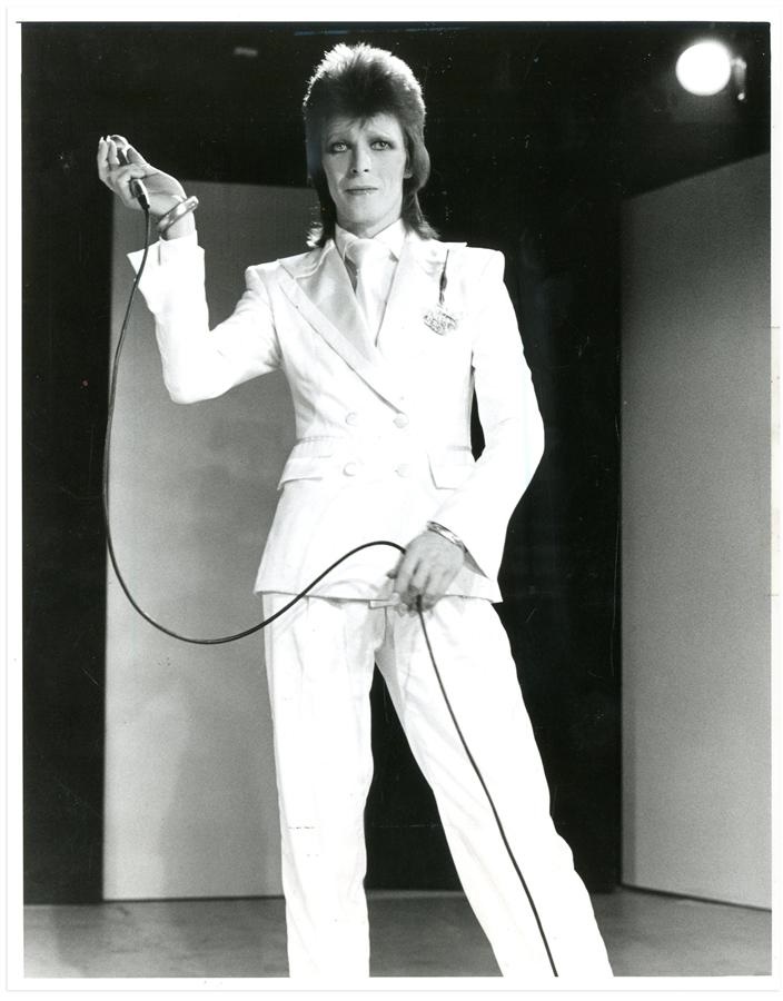 - 1973 David Bowie "Mr. Blackwell's Worst Dressed Woman List" Vintage Photo