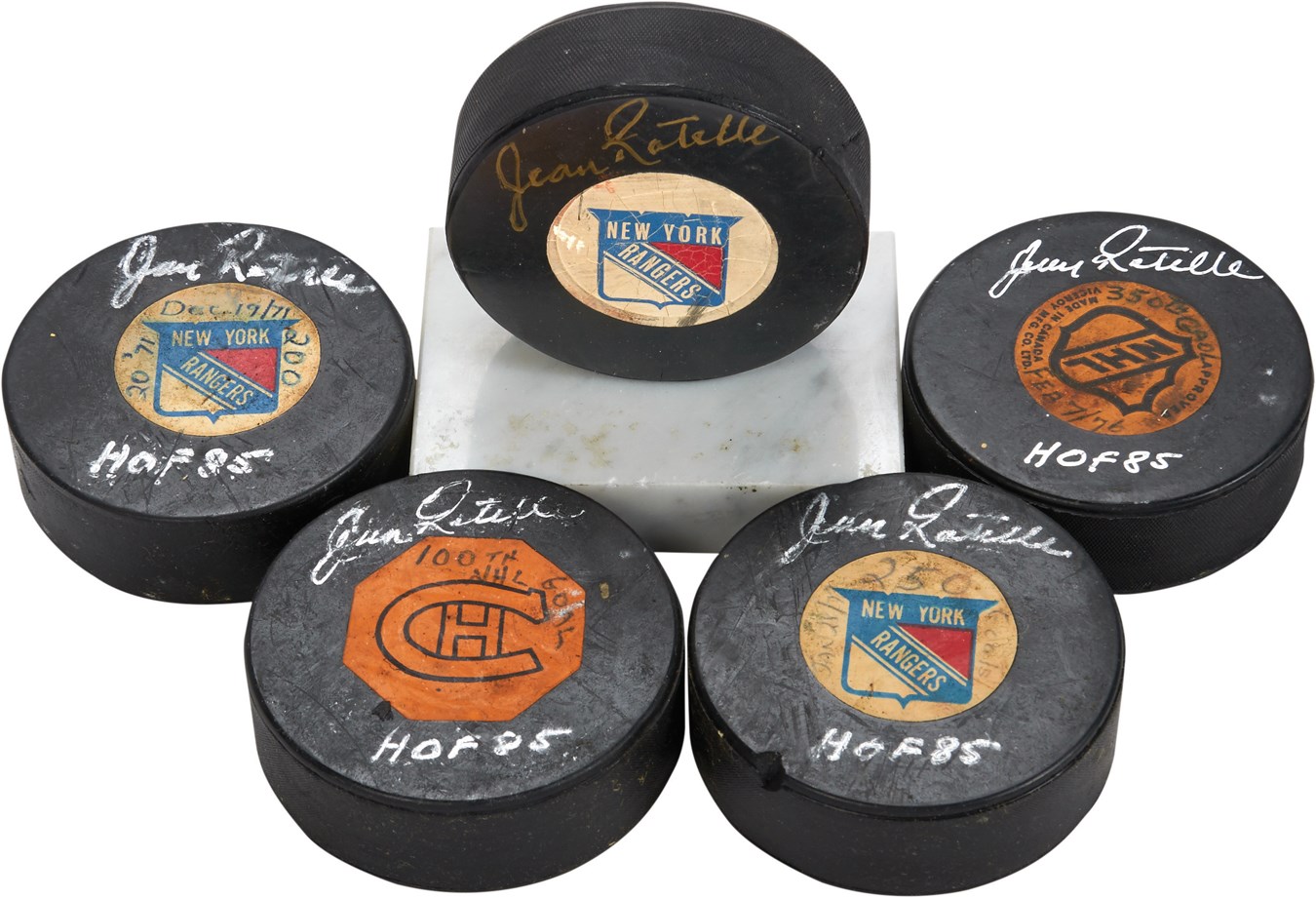 - Jean Ratelle NHL Career Milestone Goal Pucks (5)